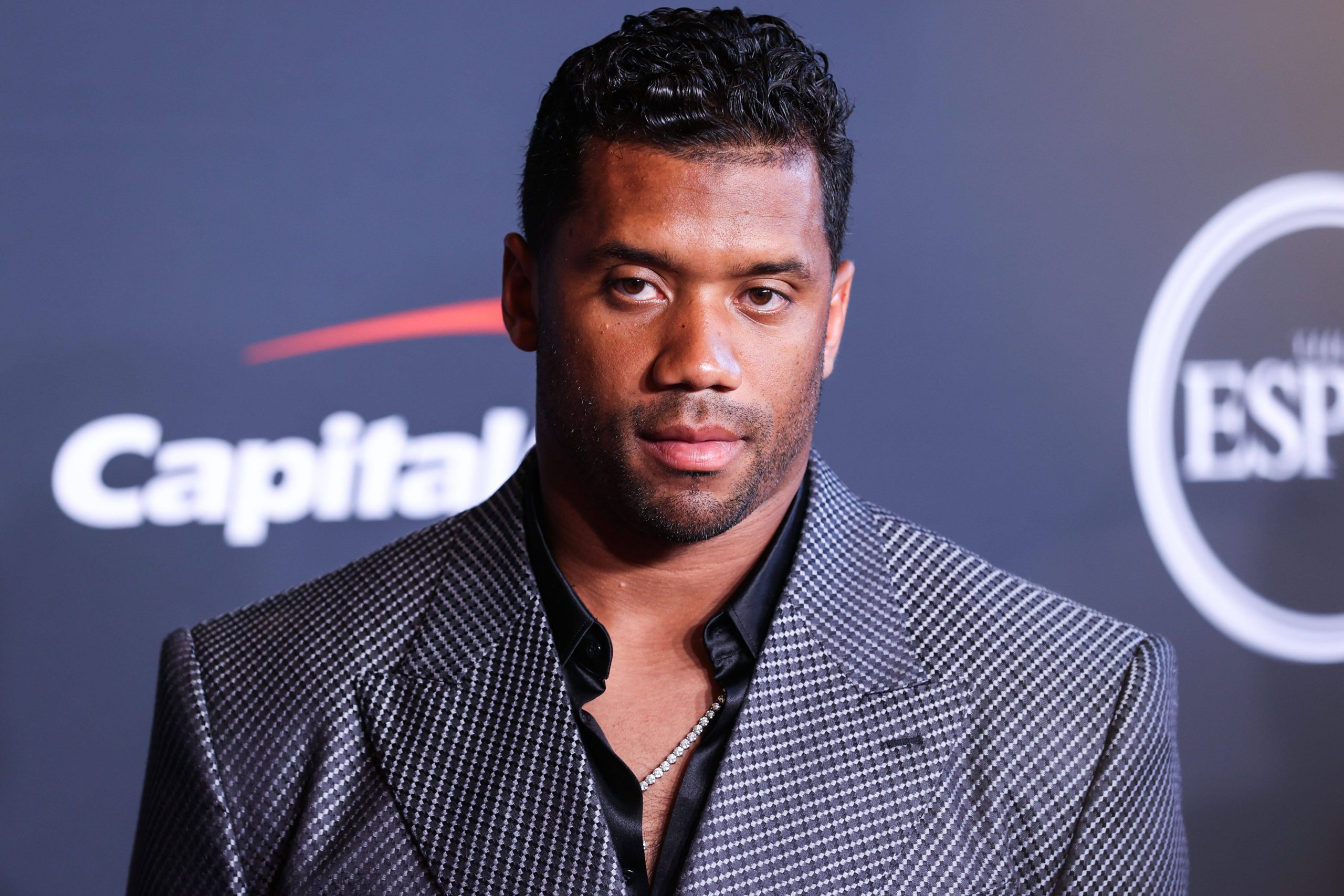 2022 ESPY Awards American football quarterback for the Denver Broncos of the National Football League Russell Wilson arrives at the 2022 ESPY Awards held at the Dolby Theatre on July 20, 2022 in Hollywood, Los Angeles, California, United States. Dolby Theatre, Hollywood, Los Angeles, California California United States PUBLICATIONxNOTxINxFRA Copyright: xImagexPressxAgencyx originalFilename: collin-2022espy220721_npVtb.jpg