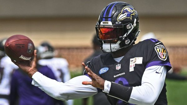 August 6, 2022: Through a week and a half of training camp, Baltimore Ravens quarterback Lamar Jackson has been more consistently accurate than he s ever been over five summers in Baltimore, and his range as a passer has never been greater. - ZUMAm67_ 20220806_zaf_m67_014 Copyright: xKennethxK.xLamx