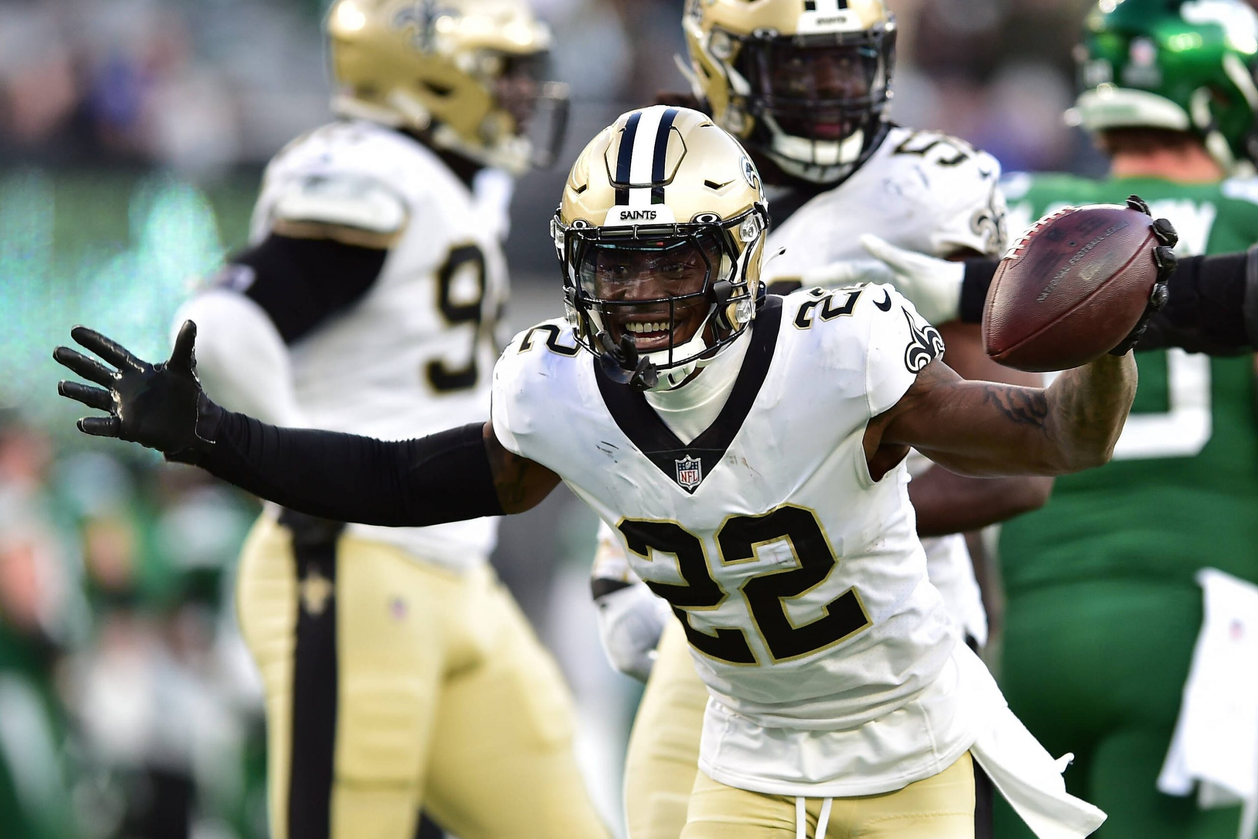December 12, 2021, East Rutherford, New Jersey, USA: New Orleans Saints tight end CHAUNCEY GARDNER-JOHNSON 22 reacts at MetLife Stadium in East Rutherford New Jersey New Orleans defeats New York 30 to 9 East Rutherford USA - ZUMAa301 20211212_zaf_a301_001 Copyright: xBrooksxVonxArxx