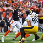 September 11, 2022, Cincinnati, Ohio, USA: September 11th, 2022 Cincinnati Bengals quarterback Joe Burrow 9 and Pittsburgh Steelers linebacker T.J. Watt 90 during Pittsburgh Steelers vs Cincinnati Bengals in Cincinnati, OH at Paycor Stadium. Jake Mysliwczyk/BMR Cincinnati USA - ZUMAb241 20220911_zsa_b241_083 Copyright: xJakexMysliwczykx/xBmrxMediax