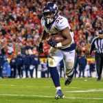 Denver Broncos running back Javonte Williams 33 runs in for a touchdown against the Denver Broncos in the fourth quarter at Arrowhead Stadium in Kansas City, MO on Sunday, December 05, 2021. PUBLICATIONxINxGERxSUIxAUTxHUNxONLY KCP20211205134 KYLExRIVAS