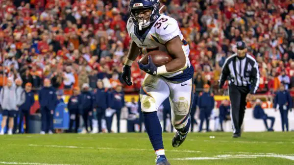 Denver Broncos running back Javonte Williams 33 runs in for a touchdown against the Denver Broncos in the fourth quarter at Arrowhead Stadium in Kansas City, MO on Sunday, December 05, 2021. PUBLICATIONxINxGERxSUIxAUTxHUNxONLY KCP20211205134 KYLExRIVAS
