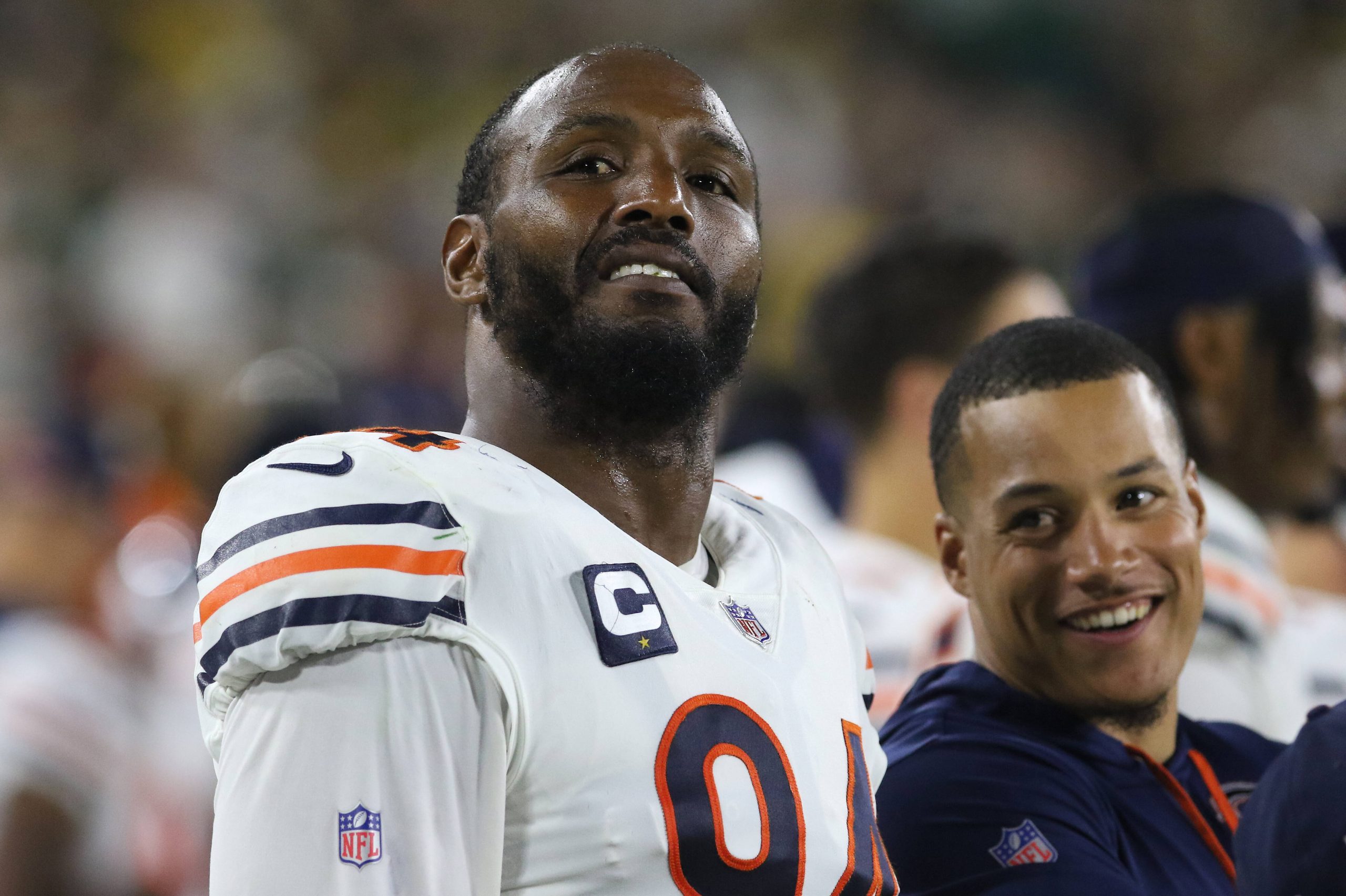 GREEN BAY, WI - SEPTEMBER 18: Chicago Bears linebacker Robert Quinn 94 looks into the stands during a game between the Green Bay Packers and the Chicago Bears on September 18, 2022 at Lambeau Field in Green Bay, WI. Photo by Larry Radloff/Icon Sportswire NFL, American Football Herren, USA SEP 18 Bears at Packers Icon2209183521