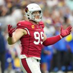 NFL, American Football Herren, USA Los Angeles Rams at Arizona Cardinals Sep 25, 2022 Glendale, Arizona, USA Arizona Cardinals defensive end J.J. Watt 99 celebrates a sack against the Los Angeles Rams during the second half at State Farm Stadium. Glendale State Farm Stadium Arizona USA, EDITORIAL USE ONLY PUBLICATIONxINxGERxSUIxAUTxONLY Copyright: xJoexCamporealex 20220925_gav_aa9_309
