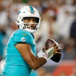 Hard Knocks: In Season - Miami Dolphins quarterback Tua Tagovailoa 1 looks to pass during the game against the Miami Dolphins and the Cincinnati Bengals on September 29, 2022, at Paycor Stadium in Cincinnati, OH. Photo by Ian Johnson/Icon Sportswire NFL, American Football Herren, USA SEP 29 Dolphins at Bengals Icon220929002