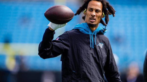 October 2, 2022: Carolina Panthers wide receiver Robbie Anderson 3 during warmups before the NFL, American Football Herren, USA matchup at Bank of America Stadium in Charlotte, NC. /Cal Media Charlotte United States - ZUMAc04_ 20221002_zaf_c04_056 Copyright: xScottxKinserx