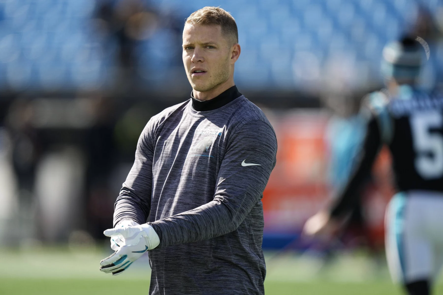 NFL, American Football Herren, USA New England Patriots at Carolina Panthers, Nov 7, 2021 Charlotte, North Carolina, USA Carolina Panthers running back Christian McCaffrey 22 during pre game warm ups before the game between the Carolina Panthers and the New England Patriots at Bank of America Stadium. Mandatory Credit: Jim Dedmon-USA TODAY Sports, 07.11.2021 11:35:20, 17114420, NPStrans, America Stadium, New England Patriots, Carolina Panthers, NFL, Christian McCaffrey PUBLICATIONxINxGERxSUIxAUTxONLY Copyright: xJimxDedmonx 17114420