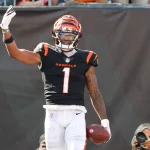 CINCINNATI, OH - OCTOBER 23: Cincinnati Bengals wide receiver Ja'Marr Chase 1 reacts after scoring a touchdown during the game against the Atlanta Falcons and the Cincinnati Bengals on October 23, 2022, at Paycor Stadium in Cincinnati, OH. Photo by Ian Johnson/Icon Sportswire NFL, American Football Herren, USA OCT 23 Falcons at Bengals Icon221023001