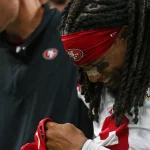 San Francisco 49ers vs Detroit Lions San Francisco 49ers defensive back Jason Verrett leaves the field after an injury during the second half of an NFL, American Football Herren, USA football game against the Detroit Lions in Detroit, Michigan USA, on Sunday, September 12, 2021. Detroit Michigan United States lemus-sanfranc210912_npmxk PUBLICATIONxNOTxINxFRA Copyright: xJorgexLemusx
