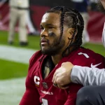 NFL, American Football Herren, USA New England Patriots at Arizona Cardinals Dec 12, 2022 Glendale, Arizona, USA Arizona Cardinals quarterback Kyler Murray reacts after suffering an injury against the New England Patriots in the first half at State Farm Stadium. Glendale State Farm Stadium Arizona USA, EDITORIAL USE ONLY PUBLICATIONxINxGERxSUIxAUTxONLY Copyright: xMarkxJ.xRebilasx 20221212_mjr_su5_054