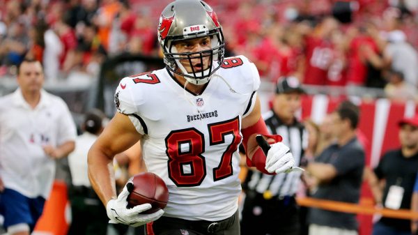 December 23, 2022: Saying he was bored not playing football, retired tight end Rob Gronkowski contacted the Bucs last month about a possible return to the team. - ZUMAm67_ 20221223_zaf_m67_063 Copyright: xDouglasxR.xCliffordx