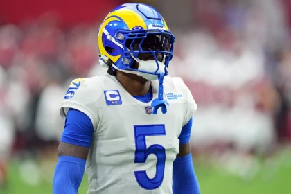 Rams, Jalen Ramsey, NFL, American Football Herren, USA Los Angeles Rams at Arizona Cardinals, Sep 25, 2022 Glendale, Arizona, USA Los Angeles Rams cornerback Jalen Ramsey 5 warms up prior to facing the Arizona Cardinals at State Farm Stadium. Mandatory Credit: Joe Camporeale-USA TODAY Sports, 25.09.2022 12:52:06, 19116404, Los Angeles Rams, NPStrans, Jalen Ramsey, NFL, State Farm Stadium, Arizona Cardinals PUBLICATIONxINxGERxSUIxAUTxONLY Copyright: xJoexCamporealex 19116404