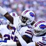 NFL, American Football Herren, USA Los Angeles Chargers at Buffalo Bills, Sep 16, 2018 Orchard Park, NY, USA Buffalo Bills defensive back Vontae Davis 22 and defensive back Micah Hyde 23 celebrate making a stop on third down during the first quarter against the Los Angeles Chargers at New Era Field. Mandatory Credit: Mark Konezny-USA TODAY Sports, 16.09.2018 13:08:07, 11261436, Buffalo Bills, NPStrans, Micah Hyde, NFL, Vontae Davis, Los Angeles Chargers PUBLICATIONxINxGERxSUIxAUTxONLY Copyright: xMarkxKoneznyx 11261436