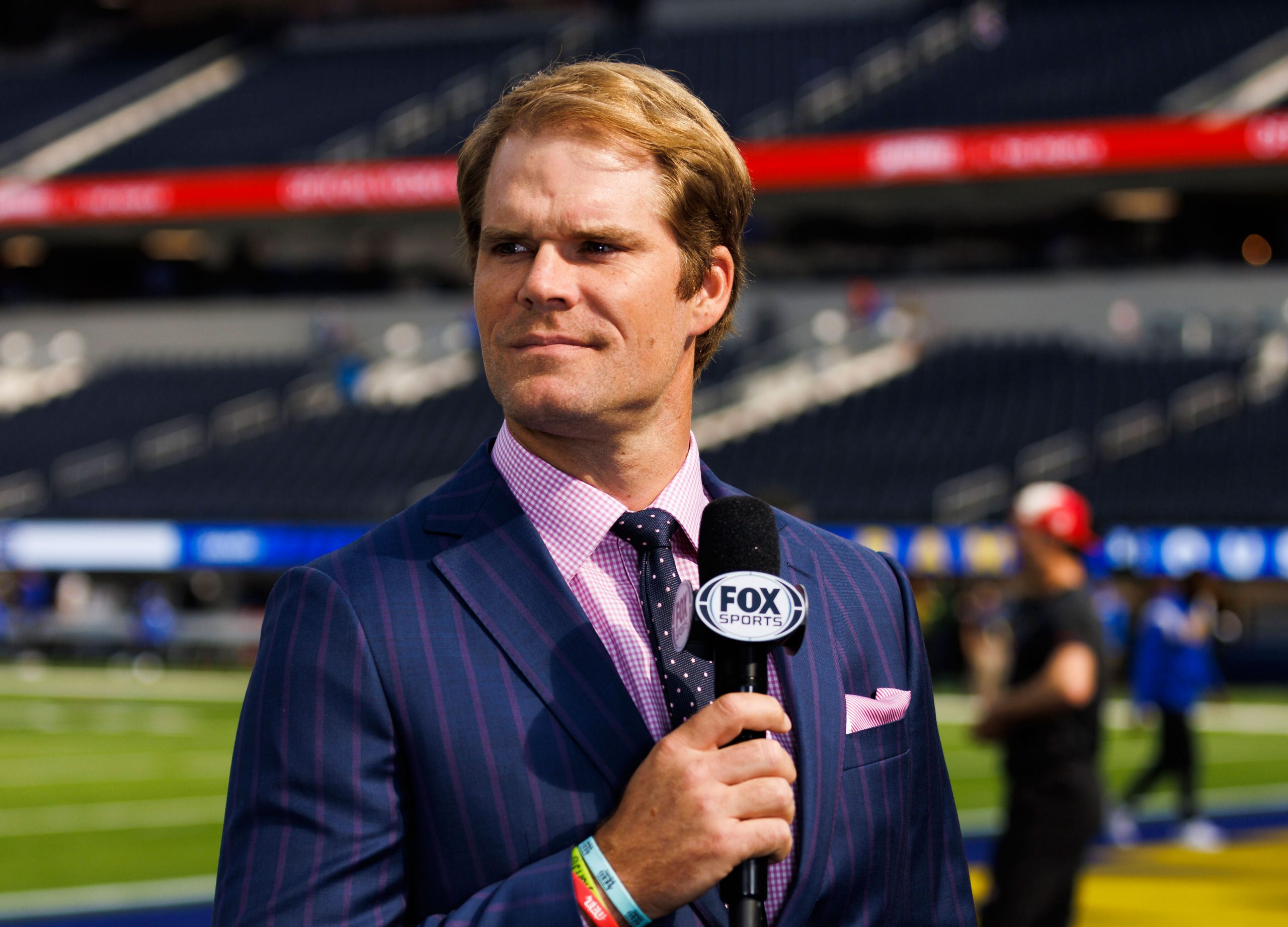 Lions und 49ers: Rekordquoten für Fox • FootballR Greg olsen INGLEWOOD, CA - OCTOBER 30: Fox Sports Greg Olsen Lead NFL, American Football Herren, USA Analyst during an NFL football game between the San Francisco 49ers and the Los Angeles Rams on October 30, 2022 at SoFi Stadium in Inglewood, CA. Photo by Ric Tapia/Icon Sportswire NFL: OCT 30 49ers at Rams Icon269221030072