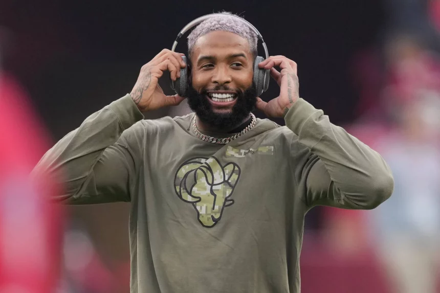 Star Free Agent Wide Receiver Odell Beckham Jr. beim Aufwärmen während seiner Zeit bei den Rams