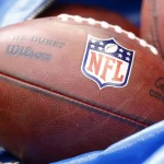 NFL Footballs in einem Sack beim NFL Combine Tage vor der Franchise Tag 2023
