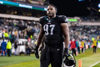 Javon Hargrave im Jersey der Eagles