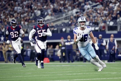 Dalton Schultz im Spiel gegen die Texans