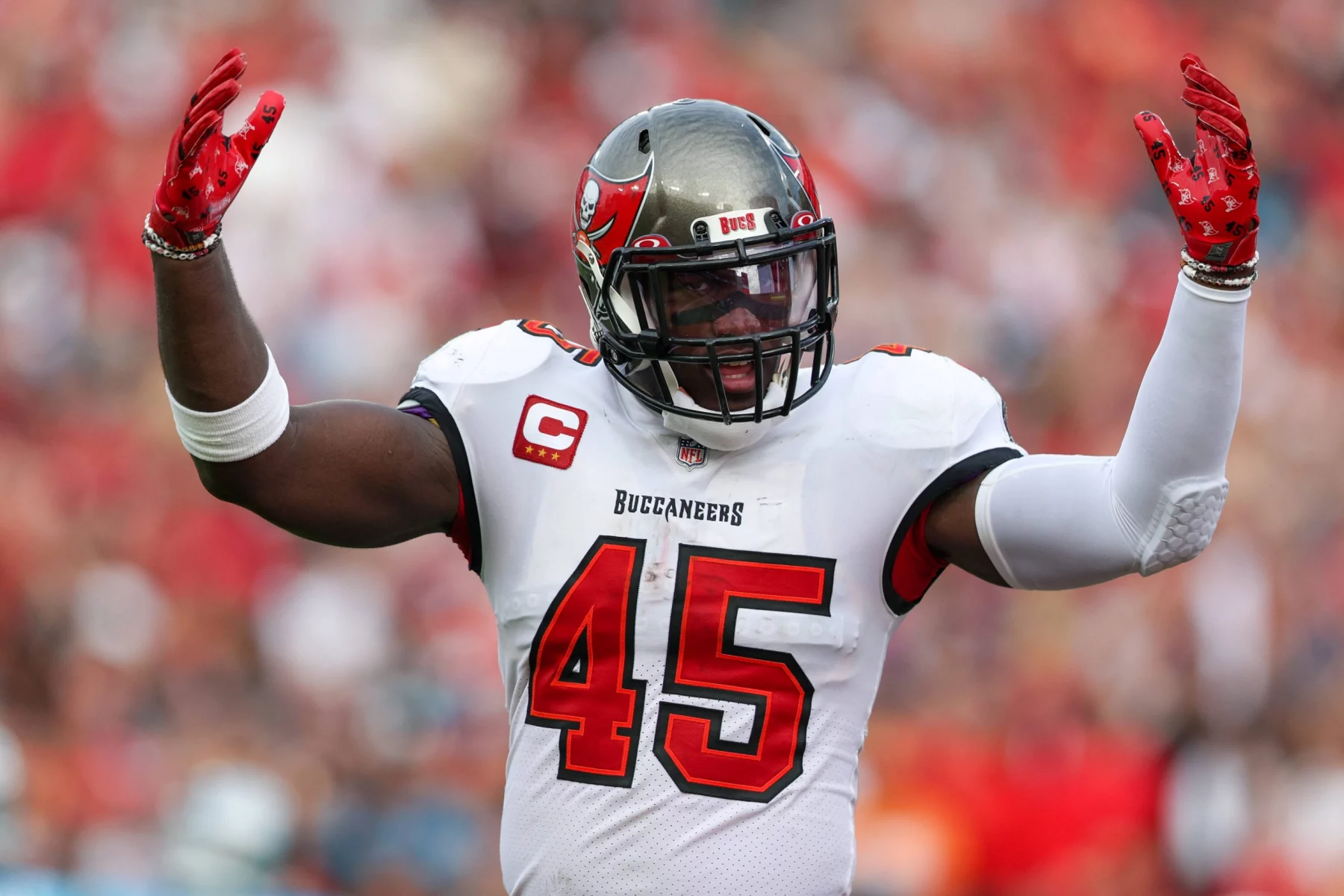 Buccaneers Linebacker Devin White am Feld