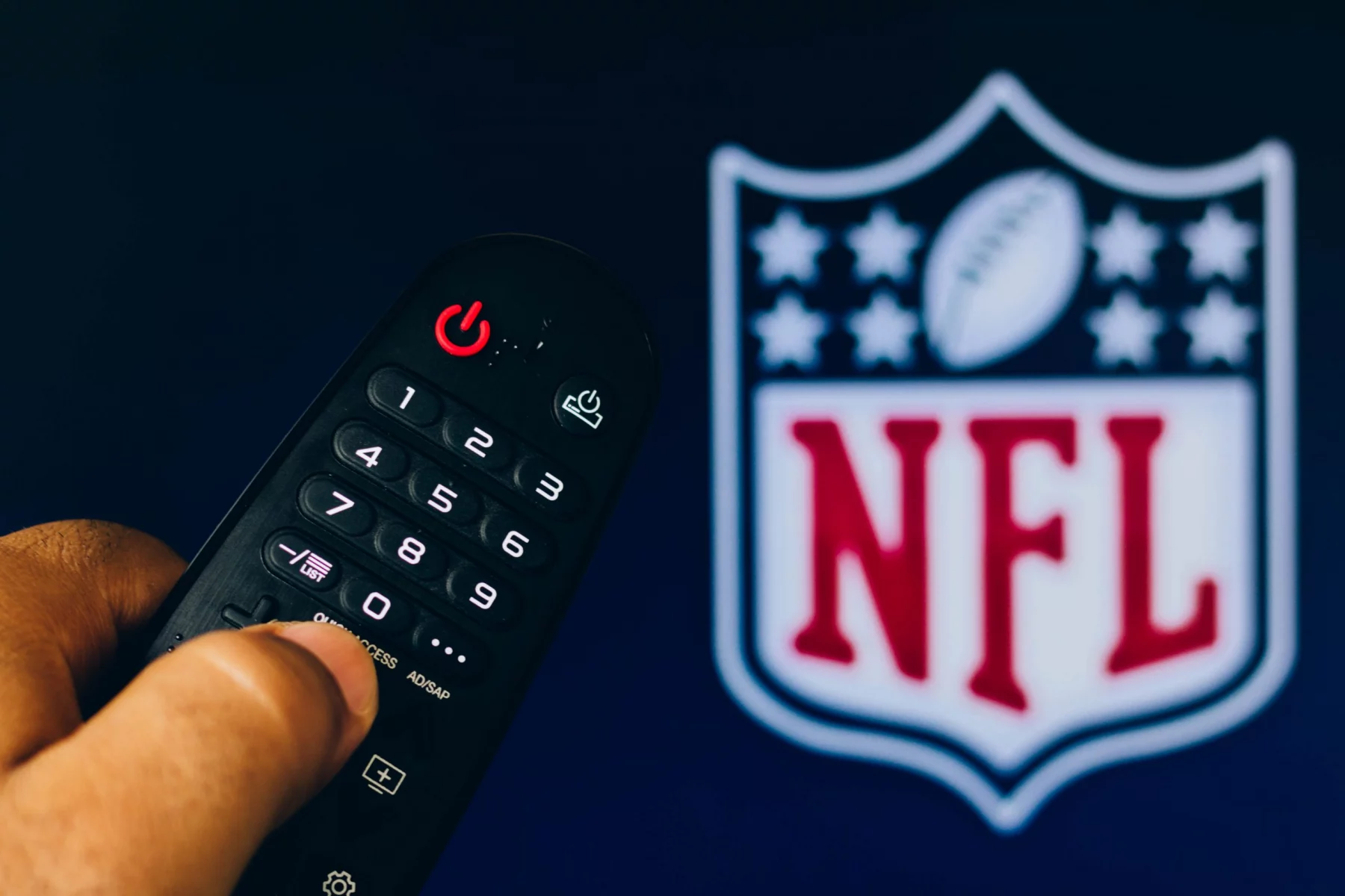 Auktion - RTL NFL Experten - Heute im TV - RTL - DAZN - Game Pass