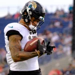Aug 4th, 2022: Evan Engram 17 during the Jacksonville Jaguars vs Las Vegas Raiders Hall of Fame Game in Canton, OH. /CSM Canton USA - ZUMAcp5_ 20220804_zaf_cp5_163 Copyright: xJasonxPohuskix