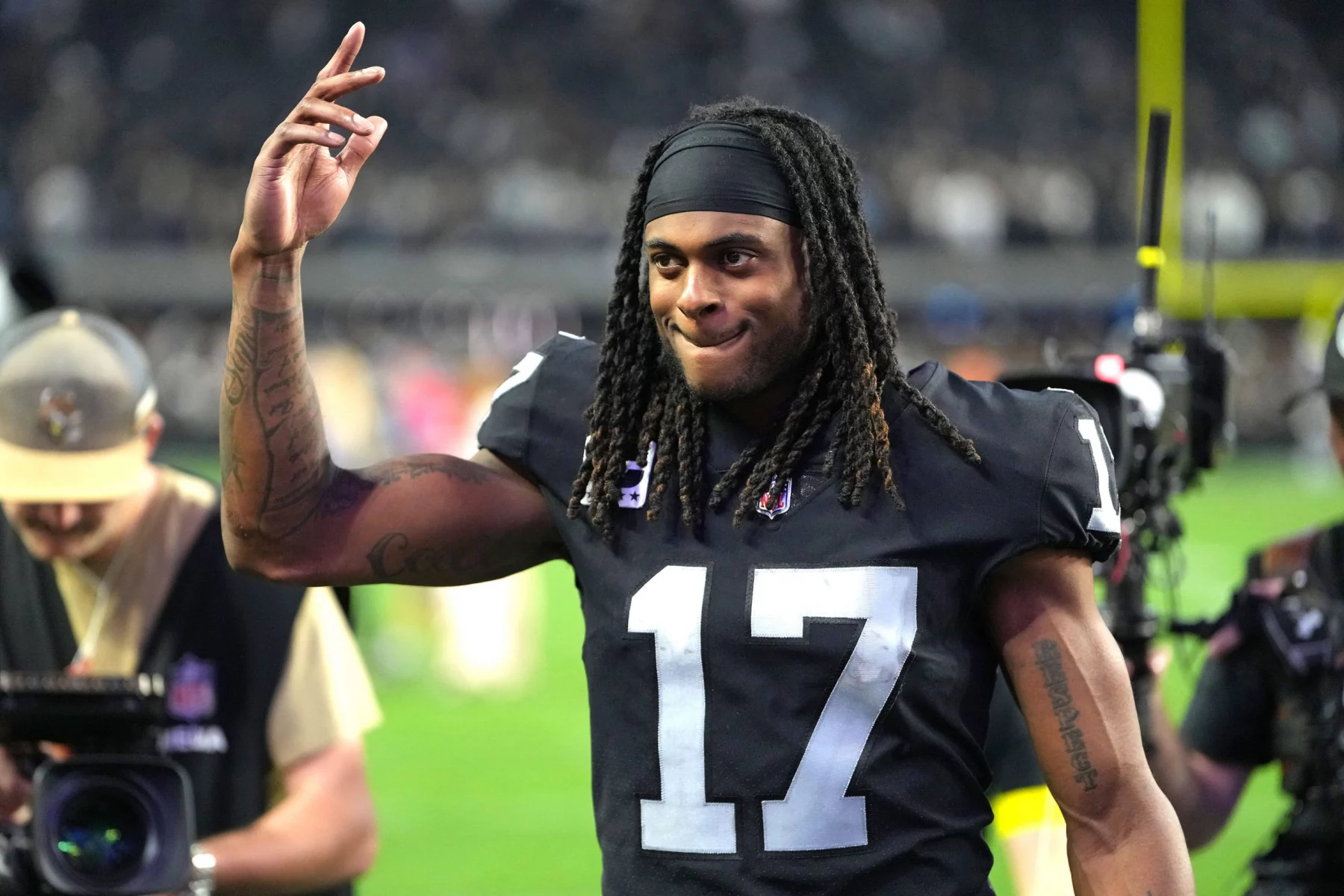 Davante Adams im Jersey der Las Vegas Raiders