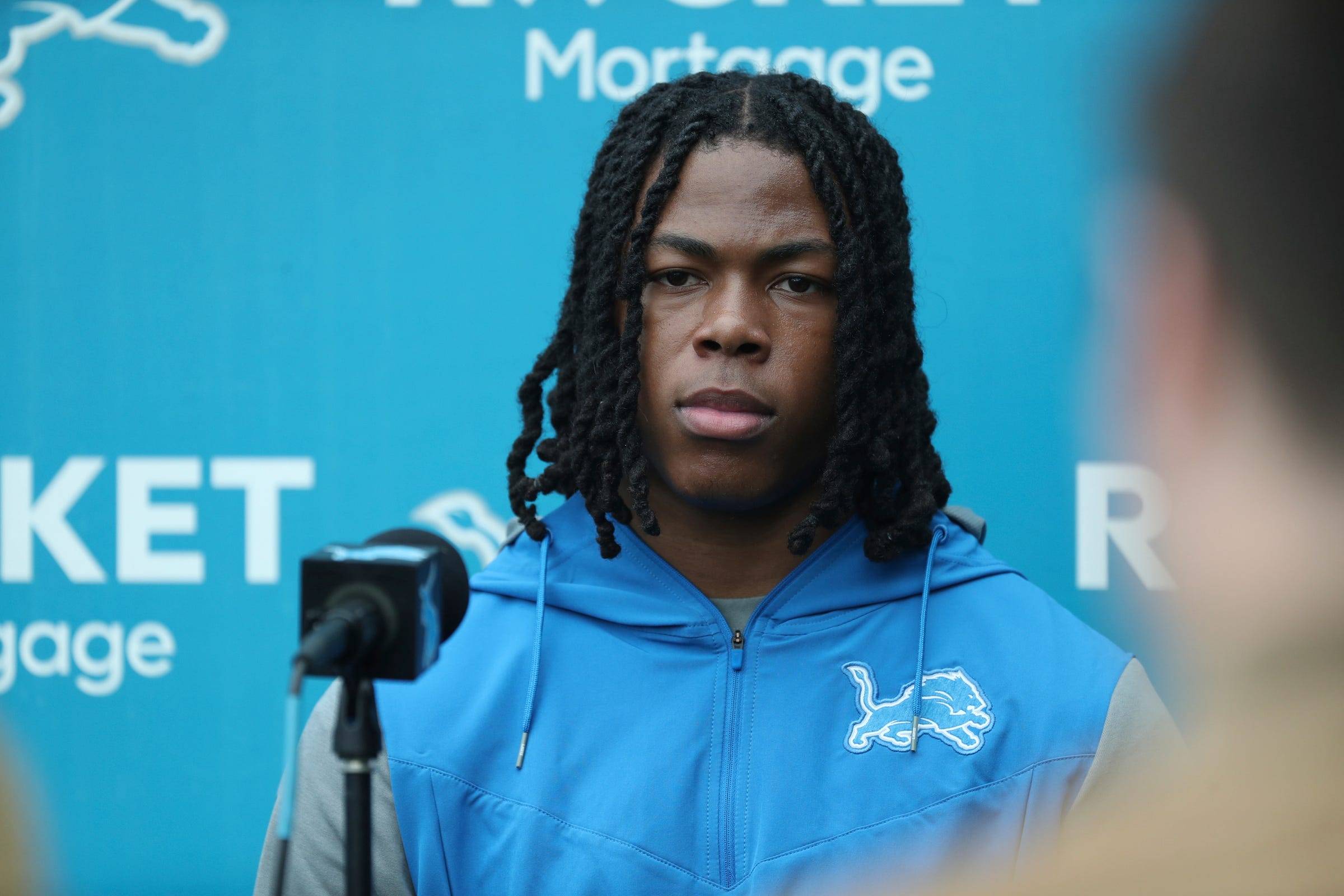 Syndication: Detroit Free Press Detroit Lions running back Jahmyr Gibbs talks to reporters after Rookie Minicamp Saturday, May 13, 2023. , EDITORIAL USE ONLY PUBLICATIONxINxGERxSUIxAUTxONLY Copyright: xKirthmonxF.xDozierx 20659172