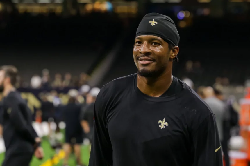 NFL, American Football Herren, USA Los Angeles Chargers at New Orleans Saints, Aug 26, 2022 New Orleans, Louisiana, USA New Orleans Saints quarterback Jameis Winston 2 looks on during warmups before the game against the Los Angeles Chargers at Caesars Superdome. Mandatory Credit: Stephen Lew-USA TODAY Sports, 26.08.2022 17:34:25, 18930087, New Orleans Saints, NPStrans, NFL, Jameis Winston, Los Angeles Chargers PUBLICATIONxINxGERxSUIxAUTxONLY Copyright: xStephenxLewx 18930087
