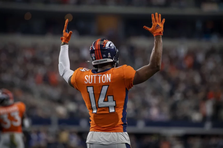 NFL, American Football Herren, USA Denver Broncos at Dallas Cowboys, Nov 7, 2021 Arlington, Texas, USA Denver Broncos wide receiver Courtland Sutton 14 celebrates a touchdown against the Dallas Cowboys during the second half at AT&ampT Stadium. Mandatory Credit: Jerome Miron-USA TODAY Sports, 07.11.2021 14:26:11, 17115871, Courtland Sutton, NPStrans, NFL, Denver Broncos, AT&ampT Stadium, Dallas Cowboys PUBLICATIONxINxGERxSUIxAUTxONLY Copyright: xJeromexMironx 17115871