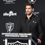 NFL, American Football Herren, USA Las Vegas Raiders press conference, PK, Pressekonferenz Mar 17, 2023 Henderson, NV, USA New Las Vegas Raiders quarterback Jimmy Garoppolo speaks to the media at Intermountain Healthcare Performance Center. Henderson Intermountain Healthcare Perform NV USA, EDITORIAL USE ONLY PUBLICATIONxINxGERxSUIxAUTxONLY Copyright: xCandicexWardx 20230317_ams_wb4_0066