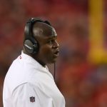 KANSAS CITY, MO - AUGUST 24: Kansas City Chiefs offensive coordinator Eric Bienemy in the first half of an NFL, American Football Herren, USA preseason game between the San Francisco 49 ers and Kansas City Chiefs on August 24, 2019 at Arrowhead Stadium in Kansas City, MO. (Photo by Scott Winters/Icon Sportswire) NFL: AUG 24 Preseason - 49ers at Chiefs PUBLICATIONxINxGERxSUIxAUTxHUNxRUSxSWExNORxDENxONLY Icon190824070