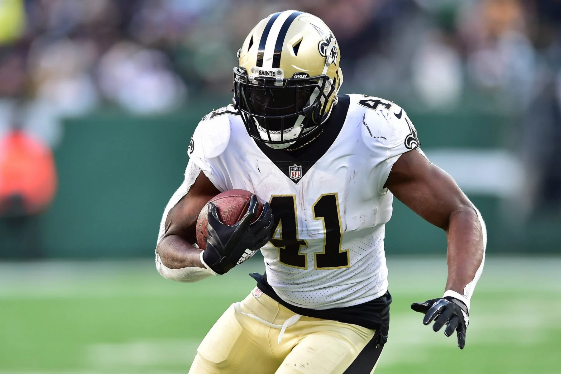 December 12, 2021, East Rutherford, New Jersey, USA: New Orleans Saints offensive back ALVIN KAMARA 41 in action at MetLife Stadium in East Rutherford New Jersey New Orleans defeats New York 30 to 9 East Rutherford USA - ZUMAa301 20211212_zaf_a301_032 Copyright: xBrooksxVonxArxx