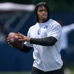 INDIANAPOLIS, IN - JUNE 07: Indianapolis Colts running back Jonathan Taylor 28 runs through a drill during the Indianapolis Colts OTA on June 7, 2023 at the Indiana Farm Bureau Football Center in Indianapolis, IN. Photo by Zach Bolinger/Icon Sportswire NFL, American Football Herren, USA JUN 07 Indianapolis Colts OTA EDITORIAL USE ONLY Icon2306070869