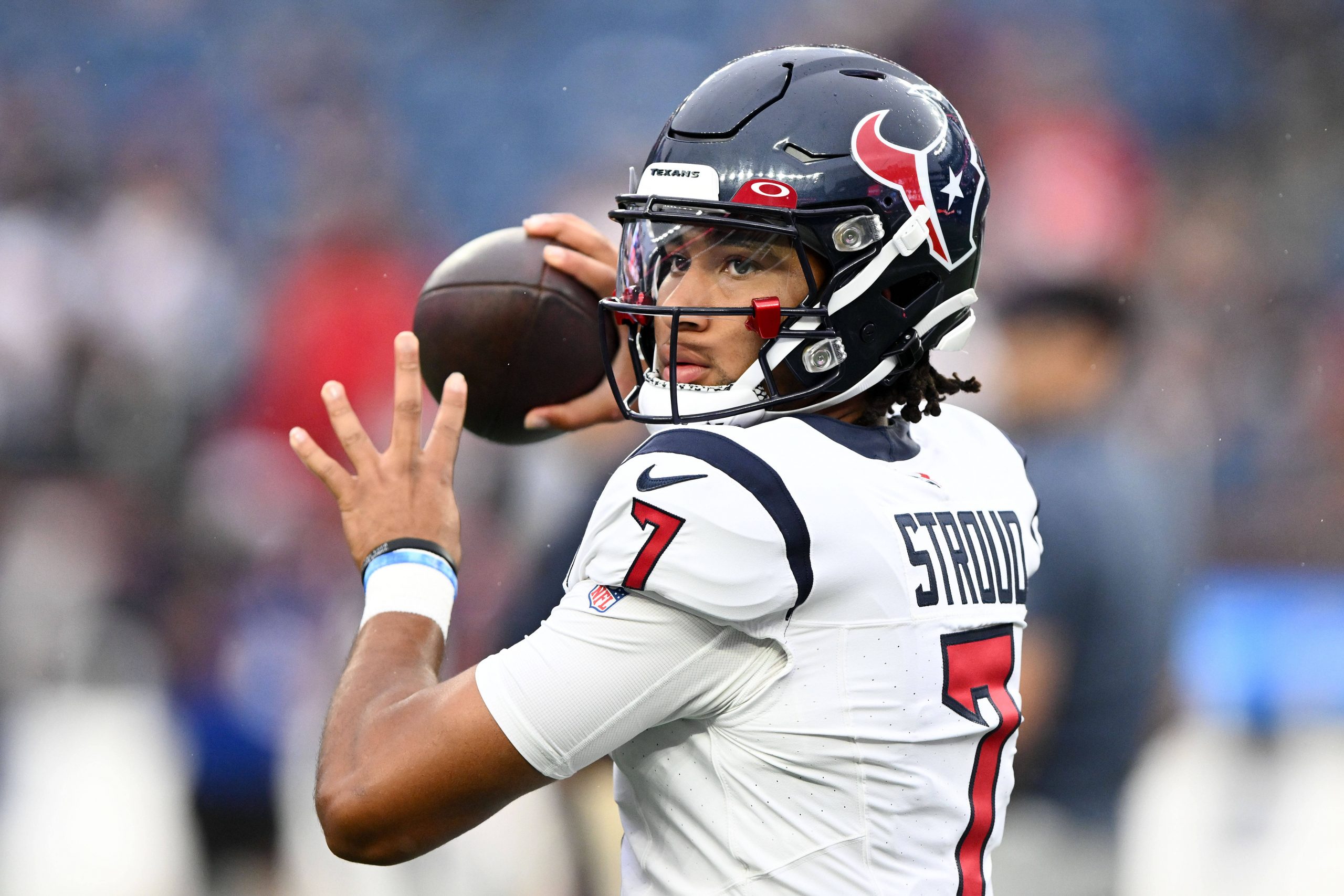 NFL, American Football Herren, USA Preseason-Houston Texans at New England Patriots Aug 10, 2023 Foxborough, Massachusetts, USA Houston Texans quarterback C.J. Stroud 7 throws the ball during warmups before a game against the New England Patriots at Gillette Stadium. Foxborough Gillette Stadium Massachusetts USA, EDITORIAL USE ONLY PUBLICATIONxINxGERxSUIxAUTxONLY Copyright: xBrianxFluhartyx 20230810_brf_fb7_0002