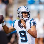 NFL, American Football Herren, USA 2023: New York Jets at Carolina AUG 12 August 12, 2023: Carolina Panthers quarterback Bryce Young 9 throws on first down against the New York Jets in the second quarter of the NFL matchup against the New York Jets in Charlotte, NC. Scott Kinser/Cal Media/Sipa USA Credit Image: Scott Kinser/Cal Sport Media/Sipa USA Charlotte Bank of America Stadium NC United States NOxUSExINxGERMANY PUBLICATIONxINxALGxARGxAUTxBRNxBRAxCANxCHIxCHNxCOLxECUxEGYxGRExINDxIRIxIRQxISRxJORxKUWxLIBxLBAxMLTxMEXxMARxOMAxPERxQATxKSAxSUIxSYRxTUNxTURxUAExUKxVENxYEMxONLY Copyright: xCalxSportxMediax Editorial use only