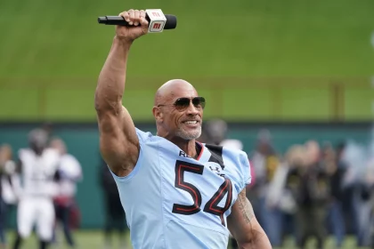 FootballR - NFL - UFL Kickoff - Dwayne „The Rock“ Ryan plant XFL- und USFL-Fusion.