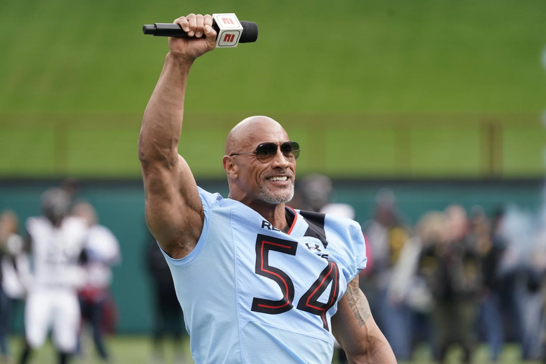 FootballR - NFL - UFL Kickoff - Dwayne „The Rock“ Ryan plant XFL- und USFL-Fusion.