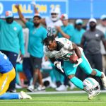 FootballR - NFL - Ein Spieler der Miami Dolphins, Tyreek Hill, läuft mit dem Ball in einem Rückblick auf Woche 1.