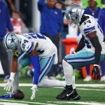 FootballR - NFL - Die Defense der Dallas Cowboys besiegt die Giants.