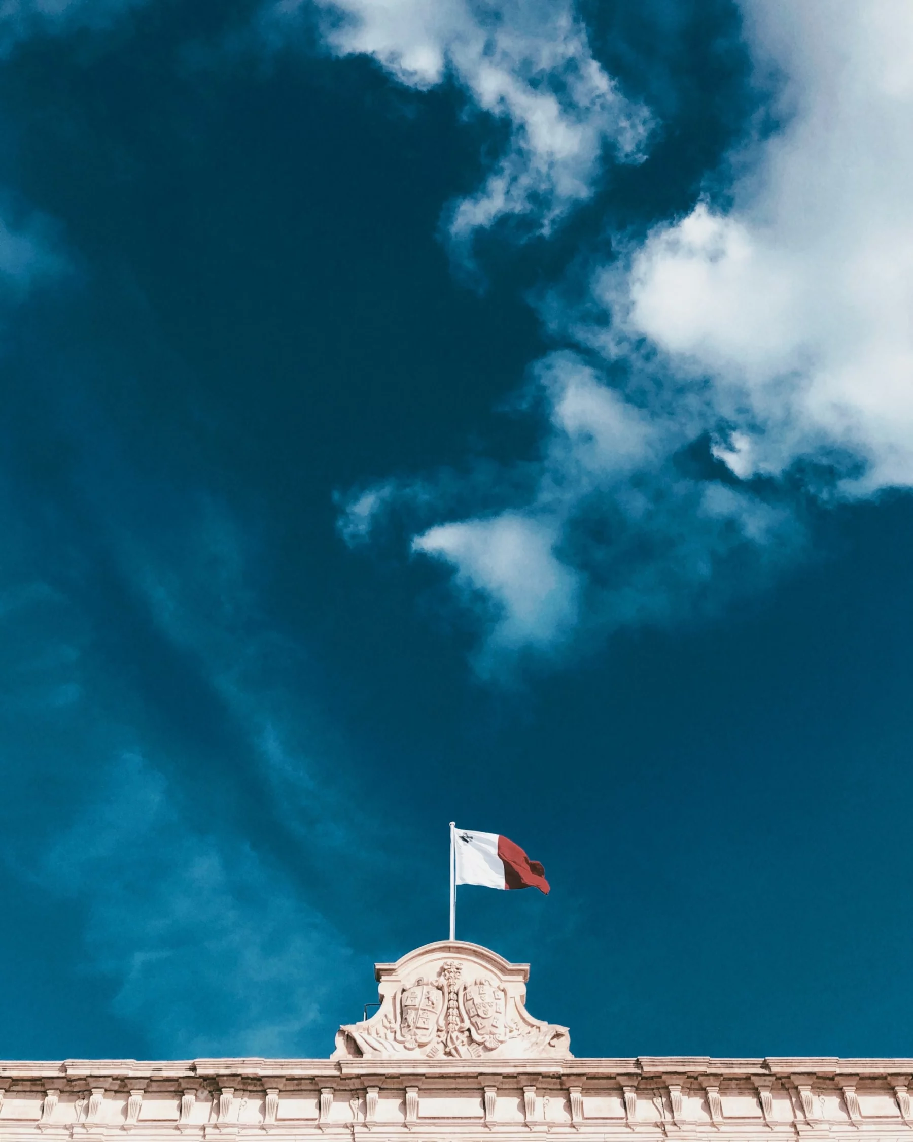 FootballR - NFL - Gebäude, Flagge, Malta