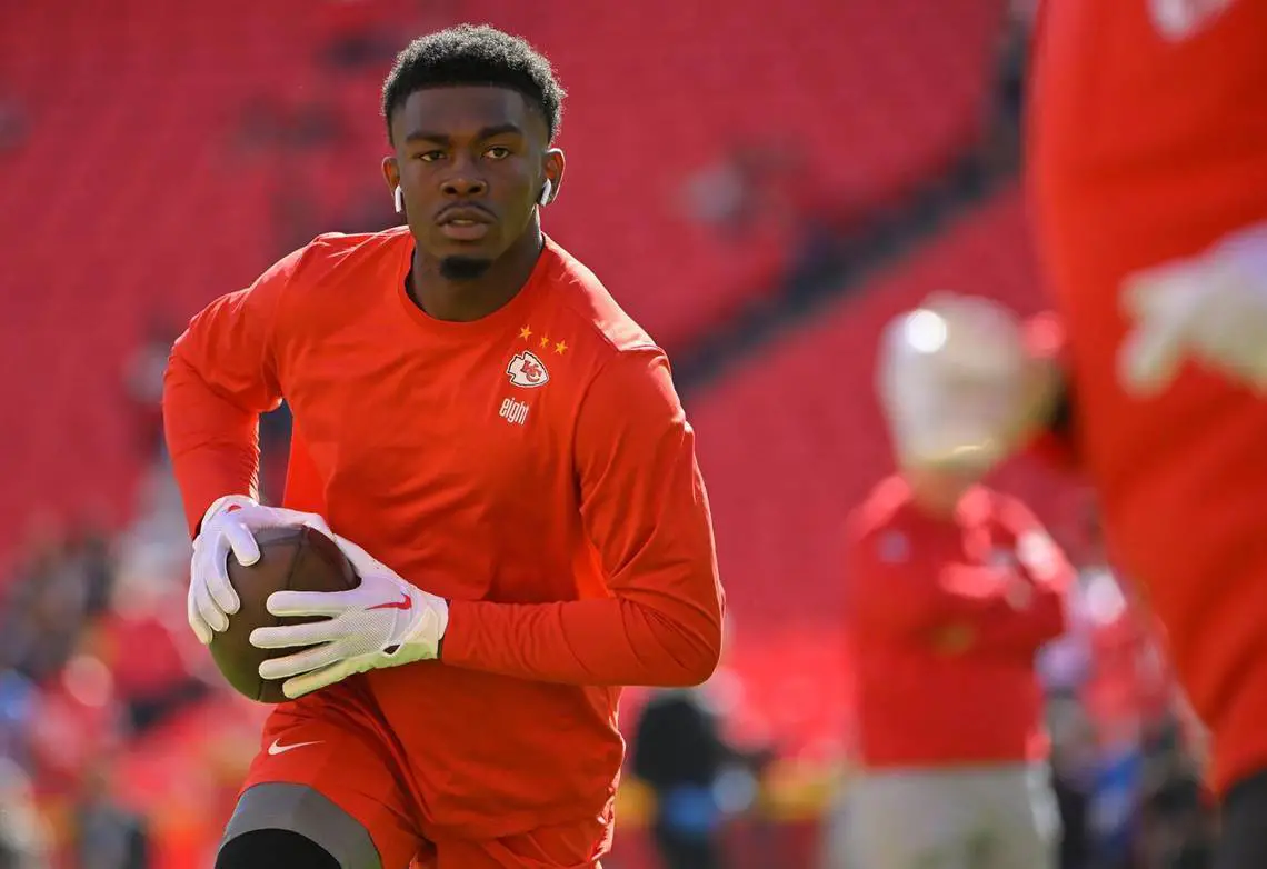 October 24, 2023: Kansas City Chiefs wide receiver Justyn Ross 8 warms up before a game against the Los Angeles Chargers on Sunday, Oct. 22, 2023, at GEHA Field at Arrowhead Stadium in Kansas City, Missouri. - ZUMAm67_ 20231024_zaf_m67_008 Copyright: xTammyxLjungbladx