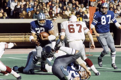 FootballR - NFL - NFL-Legende stirbt im Alter von 79 Jahren. Walt Garrison