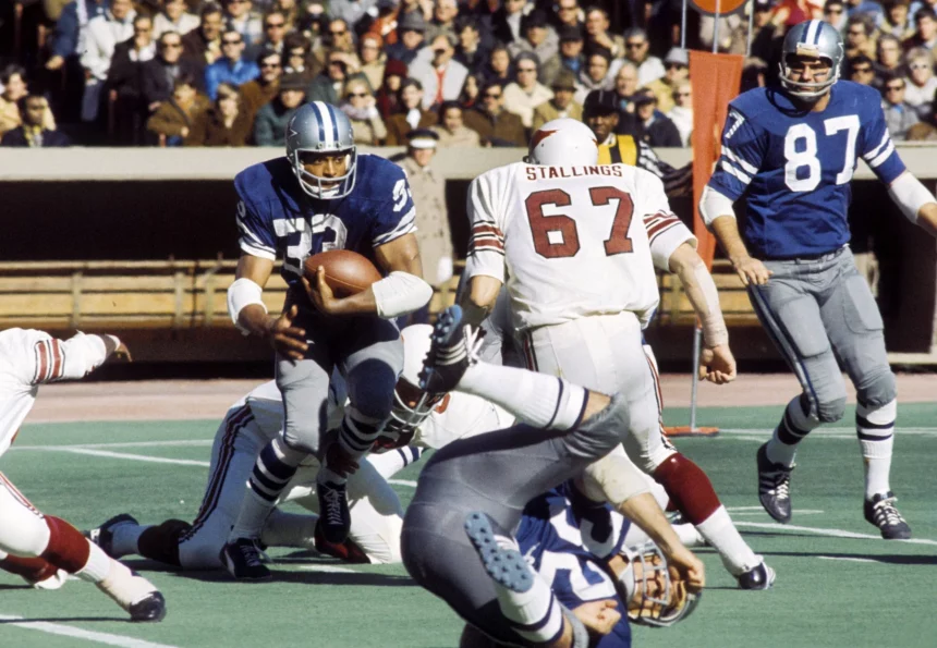 FootballR - NFL - NFL-Legende stirbt im Alter von 79 Jahren. Walt Garrison