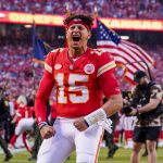 NFL, American Football Herren, USA Detroit Lions at Kansas City Chiefs Sep 7, 2023 Kansas City, Missouri, USAKansas City Chiefs quarterback Patrick Mahomes 15 celebrates toward fans against the Detroit Lions prior to a game at GEHA Field at Arrowhead Stadium. Kansas City GEHA Field at Arrowhead Stadium Missouri USA, EDITORIAL USE ONLY PUBLICATIONxINxGERxSUIxAUTxONLY Copyright: xDennyxMedleyx 20230907_szo_sm8_0079