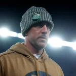 New York Jets Aaron Rodgers scherzte am Feld über baldige Rückkehr