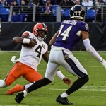FootballR - NFL - Deshaun Watson - Das mit Spannung erwartete Spiel zwischen den Cleveland Browns und den Baltimore Ravens dürfte ein spannendes Duell auf dem Footballplatz werden. Die Fans haben den Showdown zwischen diesen beiden rivalisierenden Teams in der laufenden Saison mit Spannung erwartet.
