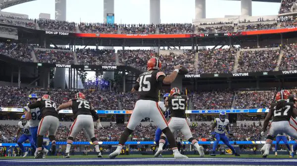 FootballR - NFL - Zusammenfassung von Cleveland Browns gegen LA Rams in NFL Woche 13
