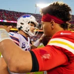 FootballR - NFL - In der NFL Divisional Round treten die Buffalo Bills und die Kansas City Chiefs an, wobei talentierte Quarterbacks beide Teams anführen.