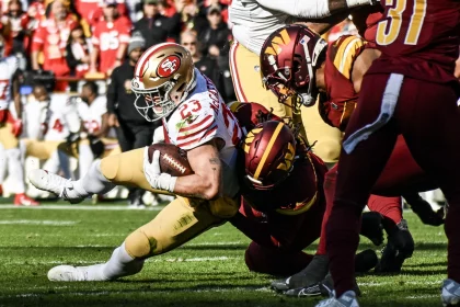 FootballR - NFL - Die San Francisco 49ers treffen in Woche 18 auf die LA Rams, allerdings ohne Christian McCaffrey.