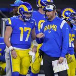 FootballR - NFL - Diese Beschreibung wurde automatisch generiert. Liam Coen, Verhandlungen